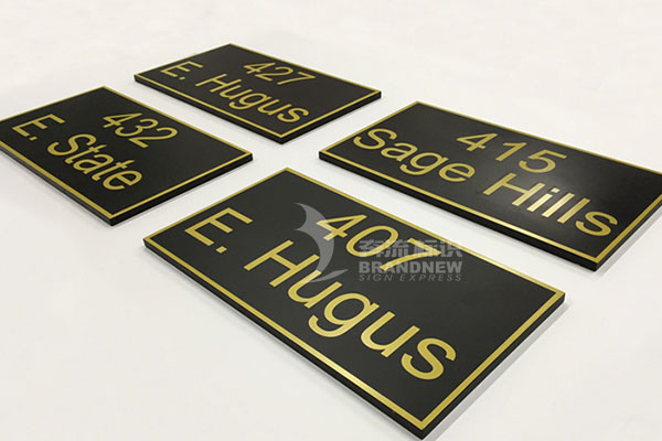 標(biāo)識(shí)牌 標(biāo)識(shí)牌